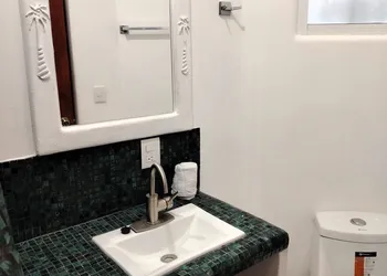 Casa Cacaluta hotel thumbnail 8