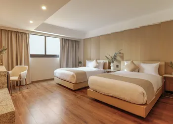 Reforma Capital Inn hotel thumbnail 2