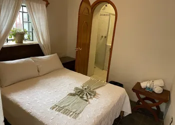 Hotel Jardín de Cervantes hotel thumbnail 3