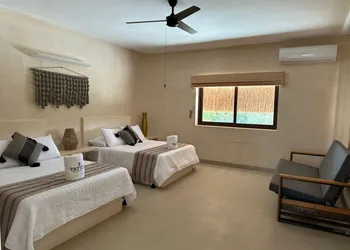 Tatich Sisal Bungalows hotel thumbnail 4