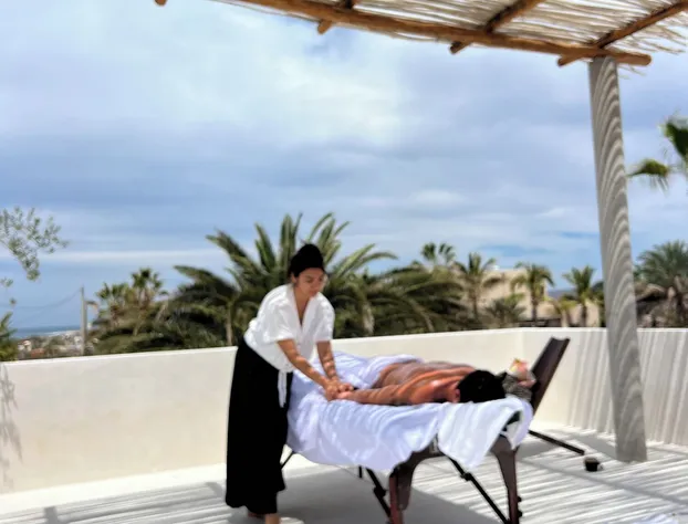CasaBlancoMadera hotel detail image 1