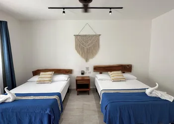 Plaza Nardos Hotel & Suites hotel thumbnail 8