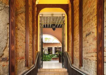 Hotel Libertad 1416 hotel thumbnail 2