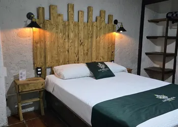Azcarraga Hotel hotel thumbnail 4