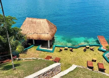 Bacalar My Love Front Laguna hotel thumbnail 2