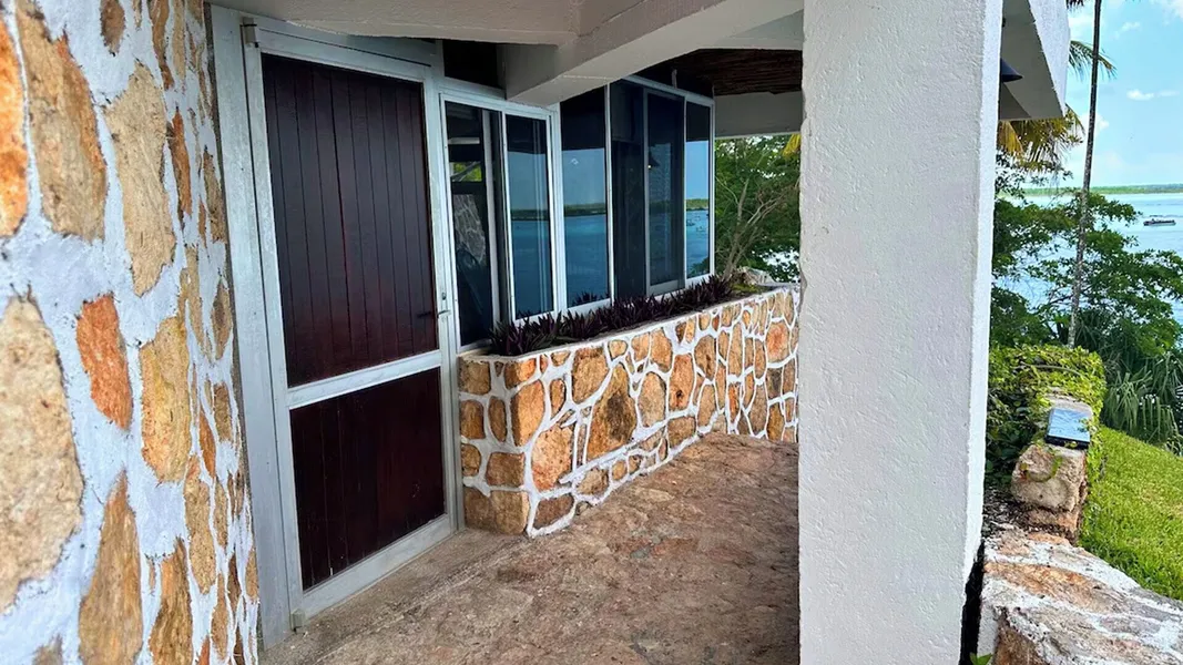 Bacalar My Love Front Laguna hotel detail image 6