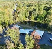 Golden Pond Cabins hotel detail image 3