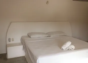 Melrose - Hidden Port hotel thumbnail 4