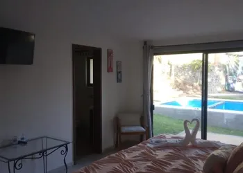 Bonanza Garden Suites hotel thumbnail 3