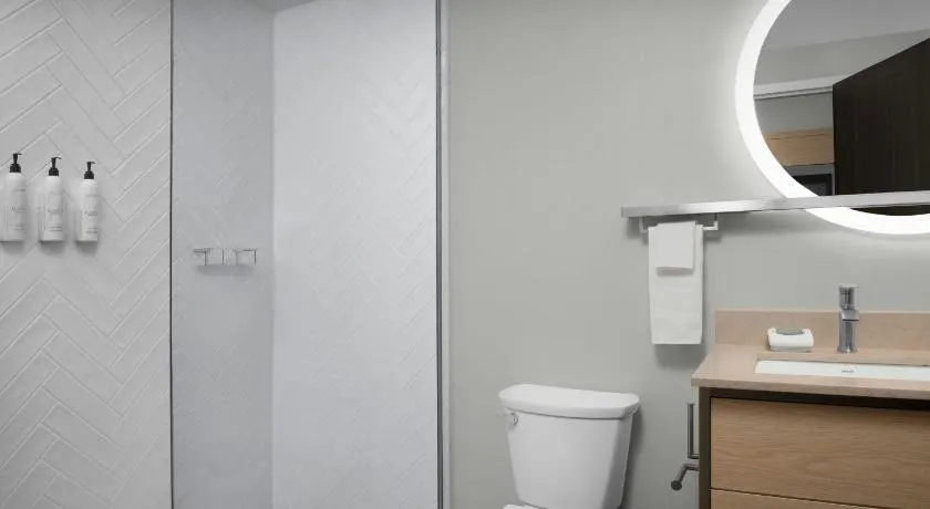 TownePlace Suites by Marriott Paris hotel detail image 6