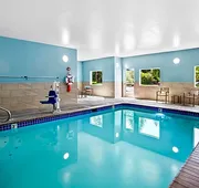 Holiday Inn Express & Suites Tumwater - Olympia By IHG hotel detail image 3