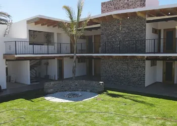 Hotel El Porvenir hotel thumbnail 2