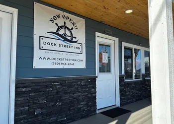Dock Street Inn hotel thumbnail 2