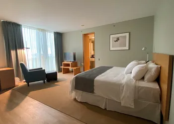 Schulich Hotel & Conference Centre hotel thumbnail 6