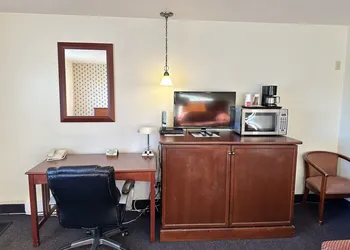 White River Motel hotel thumbnail 5