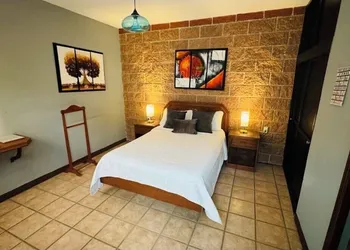 Hotel La Roca hotel thumbnail 6