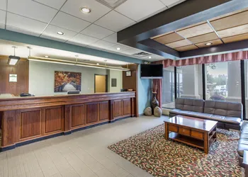 The Dels - Pittsburg hotel thumbnail 7