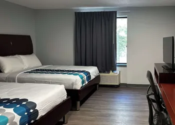 Clemmons inn & suites hotel thumbnail 3