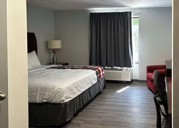 Clemmons inn & suites hotel thumbnail 6