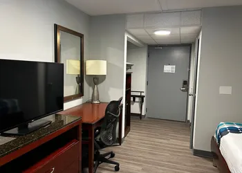 Clemmons inn & suites hotel thumbnail 7
