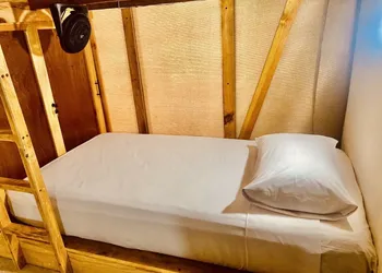 Hotel Capsula Vive Surf hotel thumbnail 3