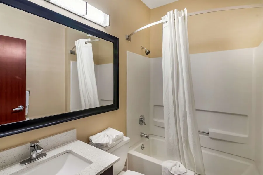 Quality Inn Overland Park Kansas City hotel detail image 6