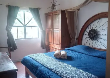Hotel la casita hotel thumbnail 5