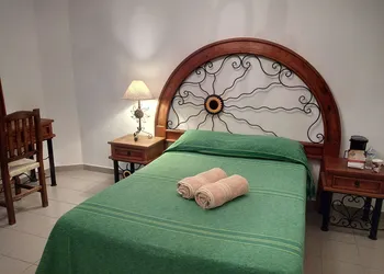 Hotel la casita hotel thumbnail 8