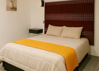 Hotel y Centro de Negocios Yoel hotel thumbnail 8