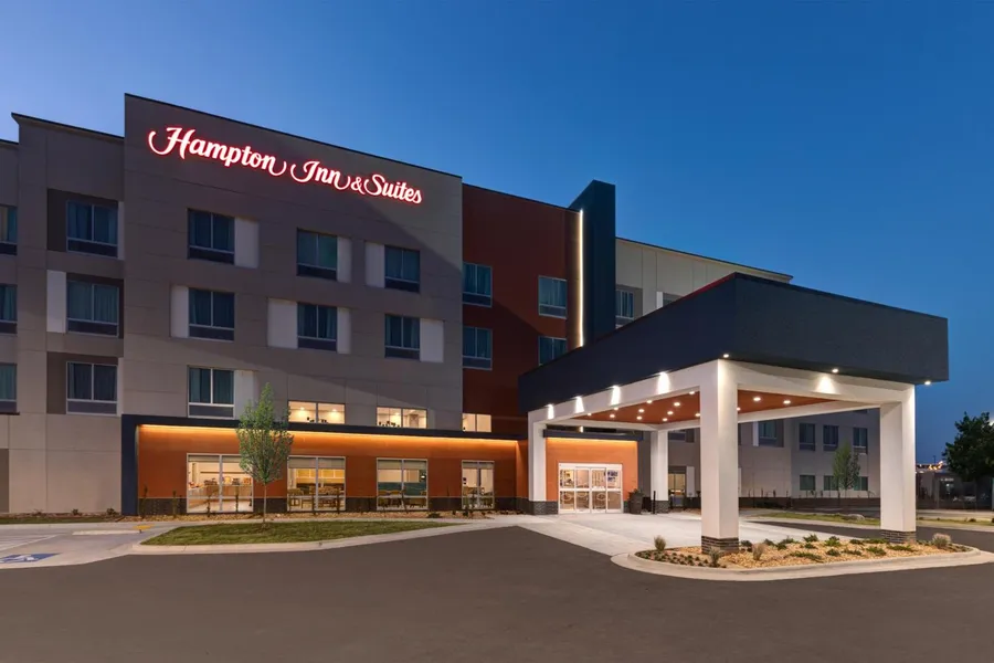 Hampton Inn & Suites Little Rock Airport hotel detail image 2