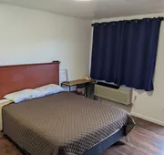 K&E Motor Inn hotel detail image 5