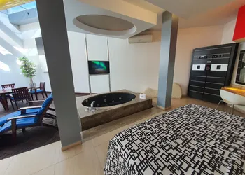 Hotel Alcampo hotel thumbnail 7