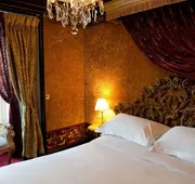 L'Hotel hotel detail image 3