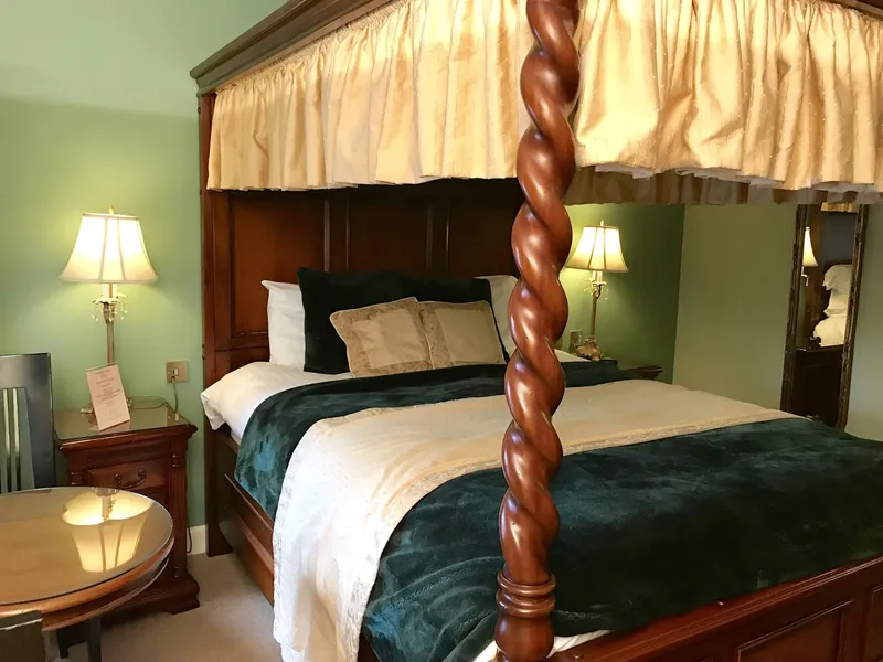 Camden Arms Hotel hotel detail image 6