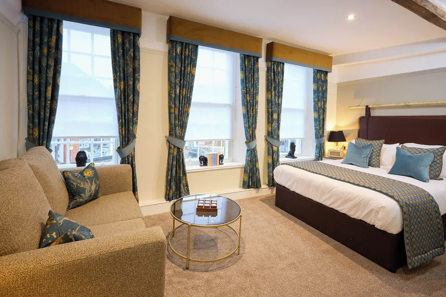 The White Hart hotel detail image 6