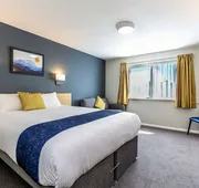 Days Inn by Wyndham Fleet M3 hotel detail image 7