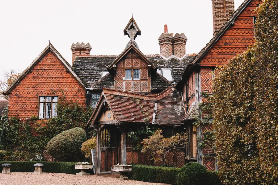 Langshott Manor hotel detail image 2