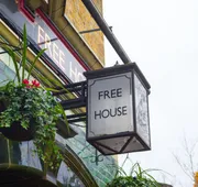 The Fountain hotel detail image 7