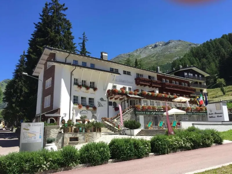 La Meridiana hotel detail image 2