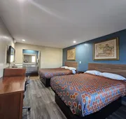 Deluxe Inn hotel detail image 7