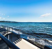 Qualicum Beach Ocean Suites hotel detail image 4
