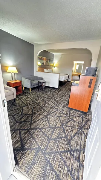 Dreamland Inn and Suites hotel detail image 6