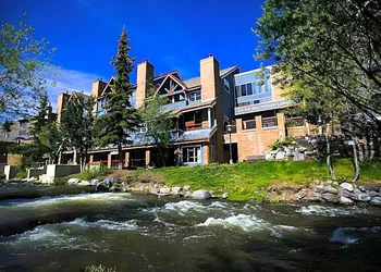 River Mountain Lodge hotel thumbnail 8