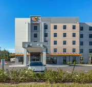 Comfort Suites Fort Myers East I-75 hotel detail image 3