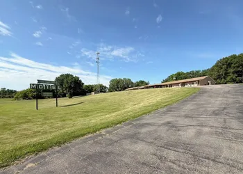 The Trail Inn - Slayton, MN - HWY 59 hotel thumbnail 3