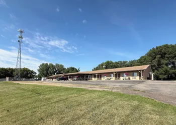 The Trail Inn - Slayton, MN - HWY 59 hotel thumbnail 4