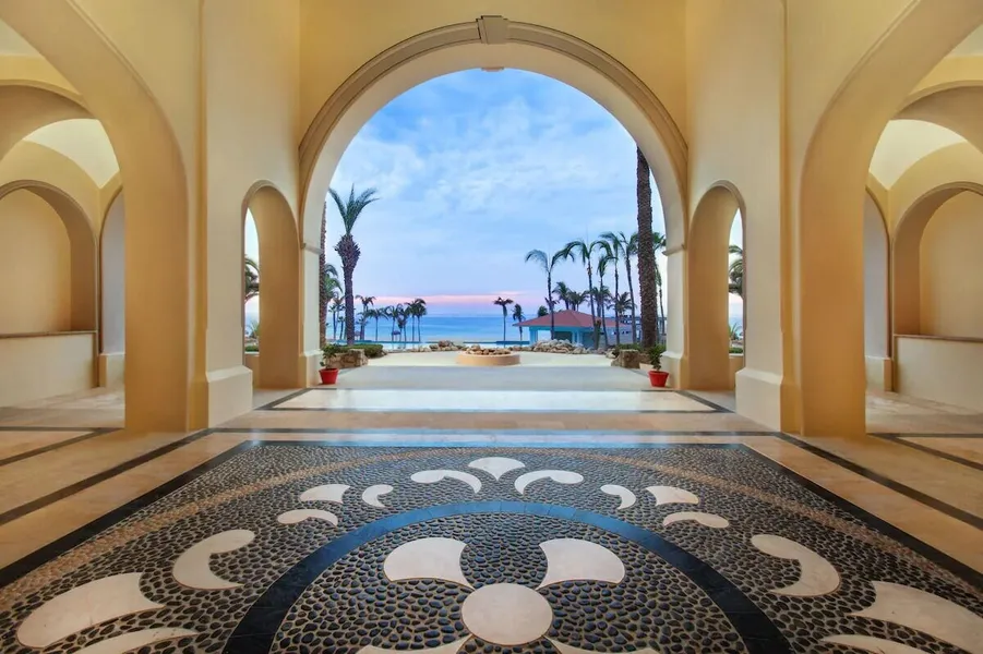 Villa La Valencia hotel detail image 2