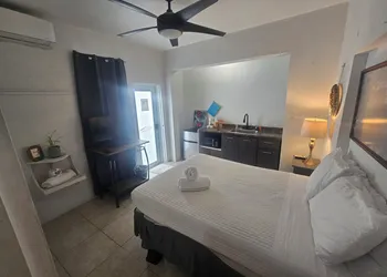 OMERO Ocean Park hotel thumbnail 5