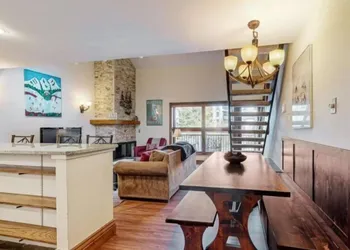 Luxury Ski In, Ski Out 1 Bedroom Condo in Lionshead Village hotel thumbnail 3