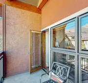 Luxury Ski In, Ski Out 1 Bedroom Condo in Lionshead Village hotel detail image 4